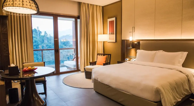 Двухместный номер Deluxe с балконом Hilton Huizhou Longmen Resort