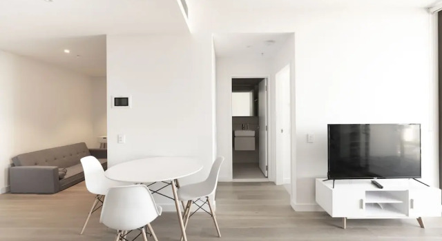 Modern Apartment in Darling Harbour