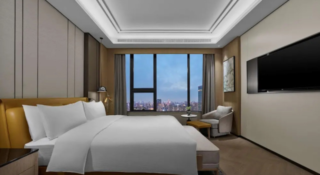 Двухместный люкс Deluxe DoubleTree by Hilton Chengdu Riverside - Close to Panda Base and Chengdu East Railway