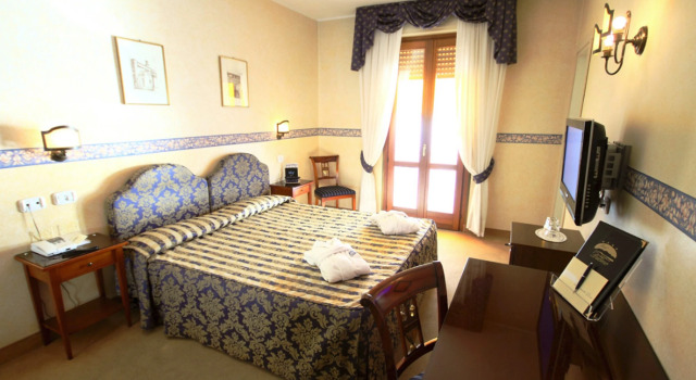 Hotel Duomo, Забронировать Отель Сало озеро Гарда
