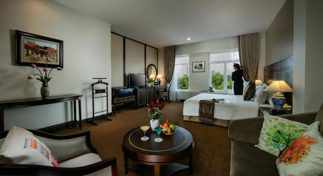 Люкс с видом на город Hotel Zephyr Suites Boutique