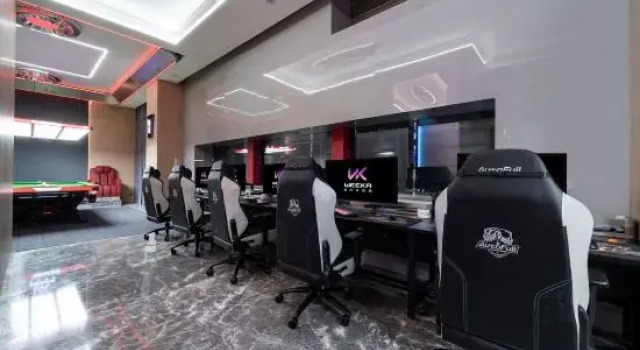 Люкс Premier Weika Ultimate E-sports Cabin