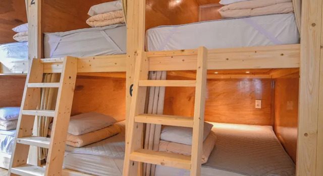 Helloworld guesthouse, Забронировать Отель Отели Сеула 3 звезды, рядом с Конгресс-центр EVENT HOUSE BOM, 3*