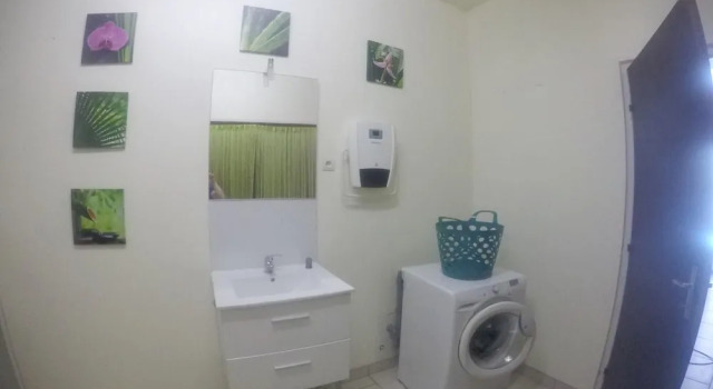 House With 2 Bedrooms in Octon, With Shared Pool, Furnished Garden and Wifi, Réserver Hôtel Octon Hérault