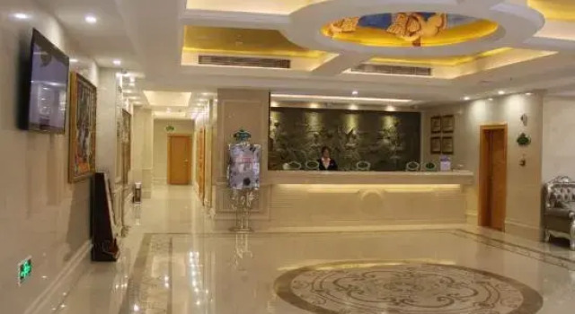 Vienna Hotel ( Liaocheng Tita Jinding Shopping Center Branch)