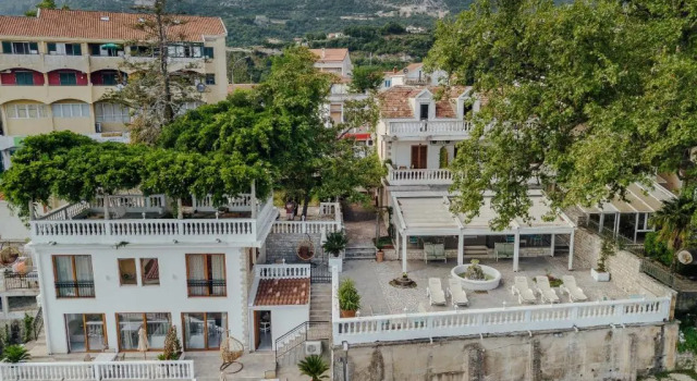 Apartments Belvedere