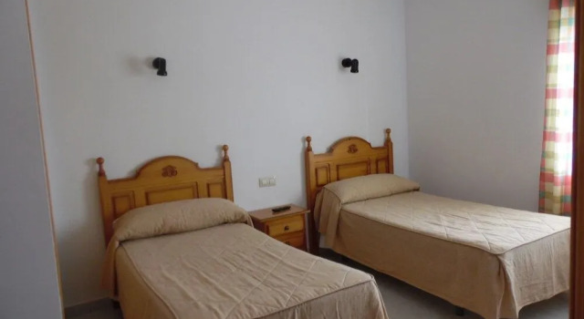 Hostal Arias, Забронировать Отель Сафра Badajoz Province, рядом с Церковь Канделария