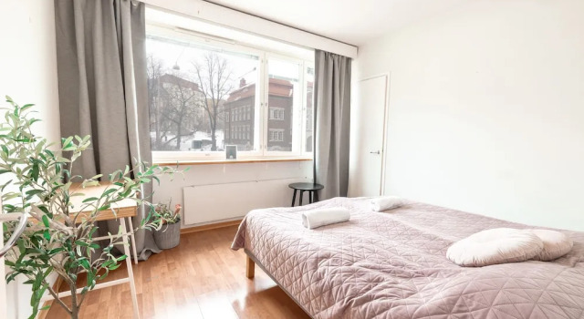 2ndhomes Cozy 1BR Apartment with Balcony