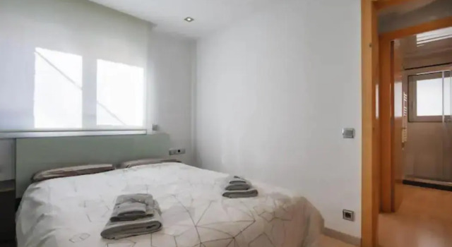 Apartamento Castelldefels Playa con Piscina y Parking