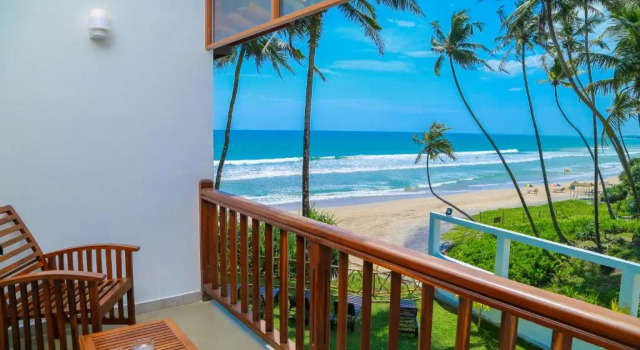 Люкс Top Secret Beach Hotel