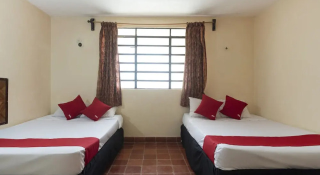Трёхместный номер Standard OYO Hotel Los Arcos