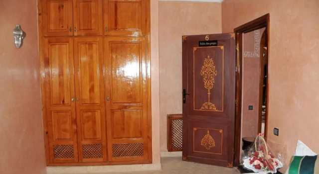 Camera Standard Riad Mhidou