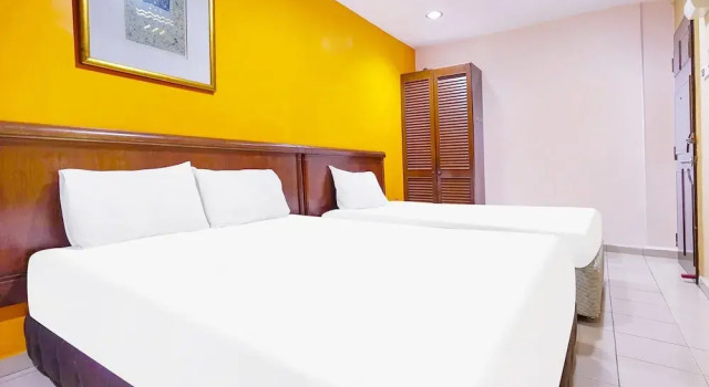 Трёхместный номер Standard OYO 90486 Station Hotel