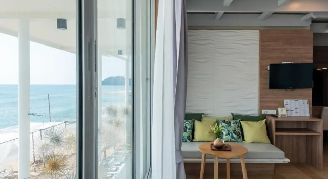 Номер Standard с видом на море Maldives Beach Resort