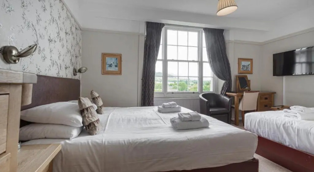 Семейный номер Standard The Castle Of Brecon Hotel, Brecon, Powys - The Coaching Inn Group