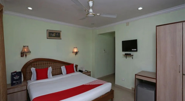 OYO Flagship 201 Khandagiri Chowk, Boek Hotel Khandagiri Orissa