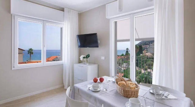 Апартаменты с балконом и с видом на море Residence Dolcemare