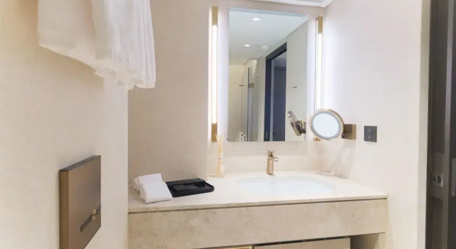 Номер Standard The Bauhinia Hotel - Central