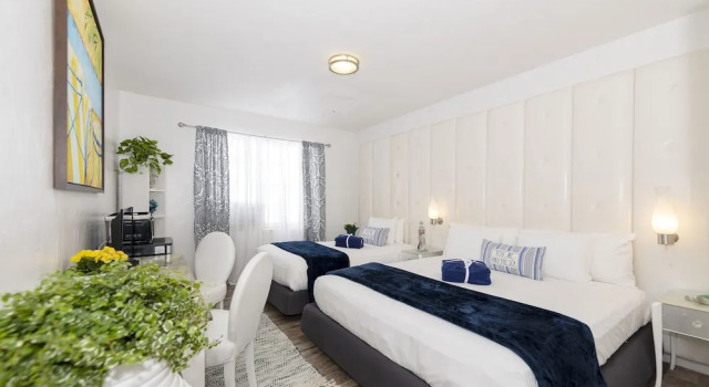 Номер Premium Norman's Hotel and Dining