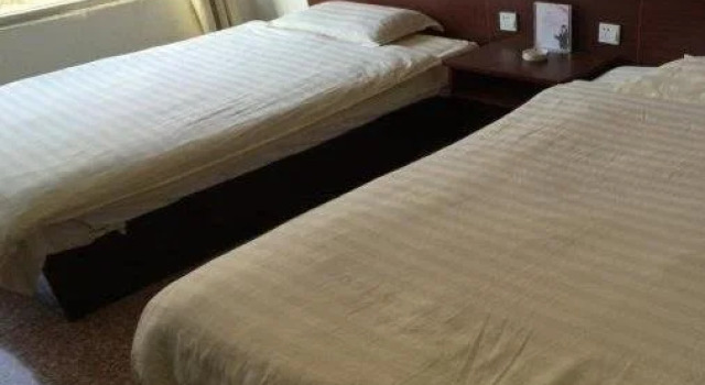 Changzhi Zengfu Hotel, Buchen Sie Hotel Changzhi Shanxi
