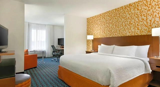 Студия Fairfield Inn & Suites by Marriott Smithfield