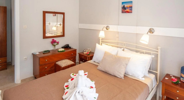 Vassilis Paradise Garden Aparthotel, Забронировать Отель Отели периферии Ионических островов с бассейном, Бассейн