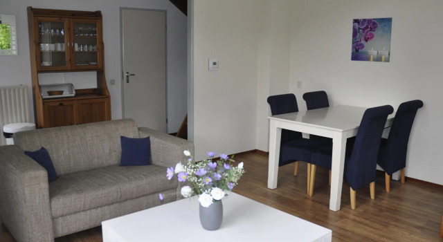 Comfortable holiday home with dishwasher, 16 km. from Assen, Prenota Hotel Hotel 3 stelle a Westerbork, 3*