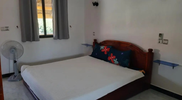 1-2pax AC room 3 including kitchen