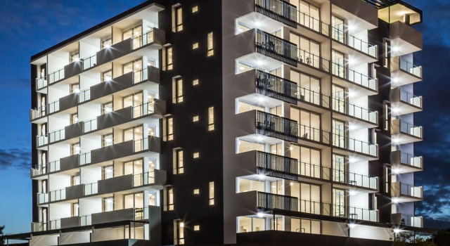 Mowbray East Apartments, Забронировать Апартаменты/квартира Отели Брисбна с парковкой, рядом с Паромный терминал Mowbray Park, Парковка