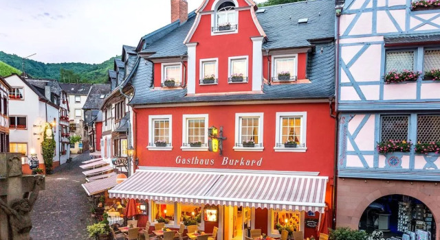 Gast-und Weinhaus Burkard