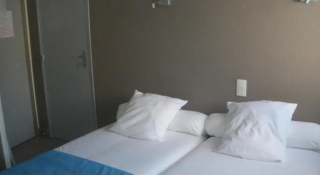 Hotel Du Port, Prenota Hotel Concarneau 