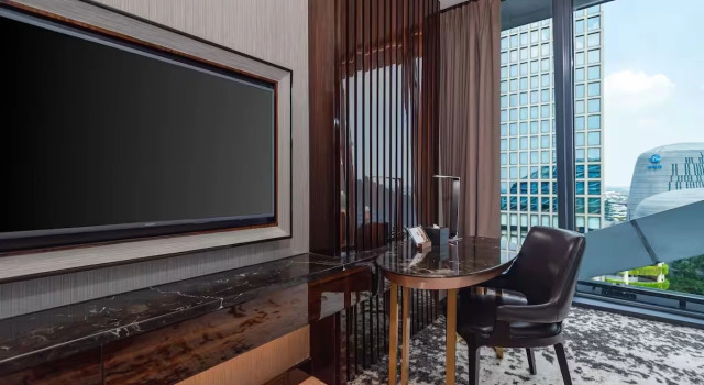 Exécutive double club chambre JHL Solitaire Gading Serpong