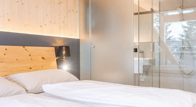 Appealing Chalet With Finnish Sauna, Rezerwuj Chalet Hotele w Karyntia z parkingiem, Parking