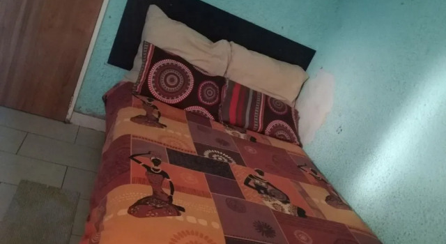 Queens Lodge Your home away from home, Забронировать Отель Йоханнесбург Гаутенг, рядом с Market on Main