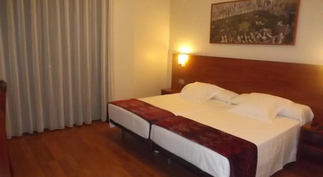 Двухместный номер Standard Отель B&B Tarragona Reus