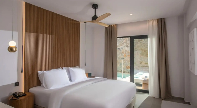 Двухместный номер Standard Noble Hotel & Suites