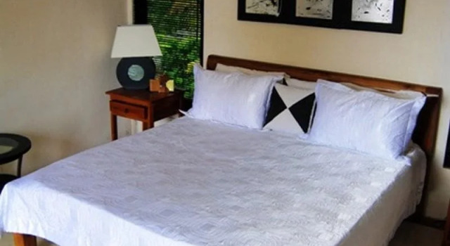 Suzanne Homestay