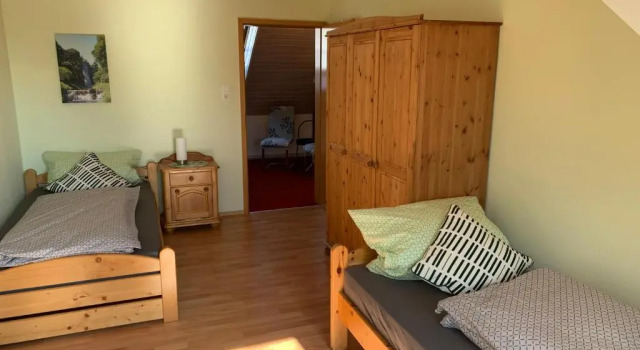 Ferienwohnung Buchenblick, Забронировать Отель Wolfsanger Кассель