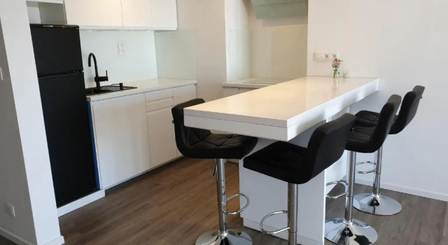 Апартаменты James Sun Beach Apartment