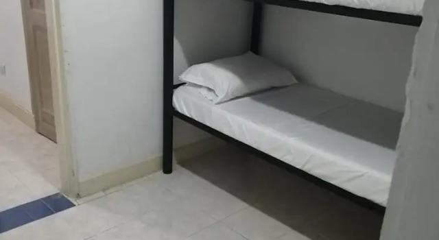 Апартаменты Hostal La Antigua Capsula