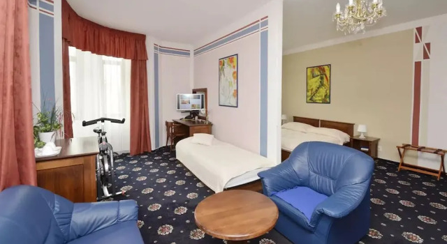 Трёхместный номер Standard с видом на город Brioni Suites