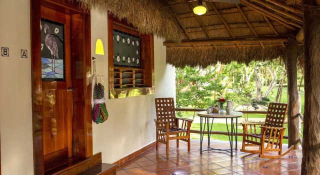 Четырёхместное бунгало Royal The Lodge at Chichen Itza