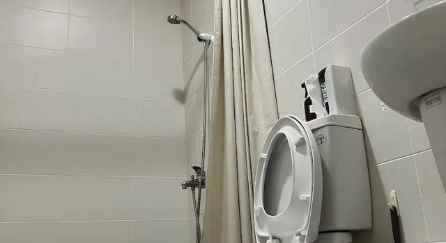 Кровать в общем номере 阿霞袂睏MAMAzzzzHostel