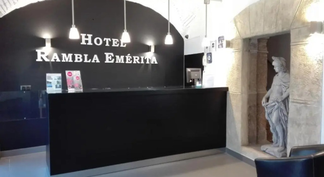 Трёхместный номер Hotel Rambla Emérita, centro ciudad