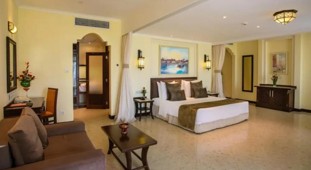 Sarova Whitesands Beach Resort and Spa With Amazing View, Book Resort Hotels in Coast Region with Parking, Parking