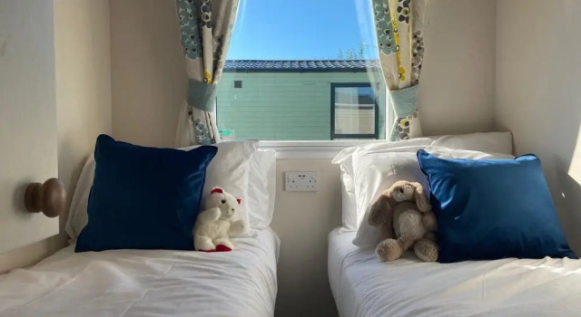 Bay View 37 Oceans Edge by PRL Lodge Hire