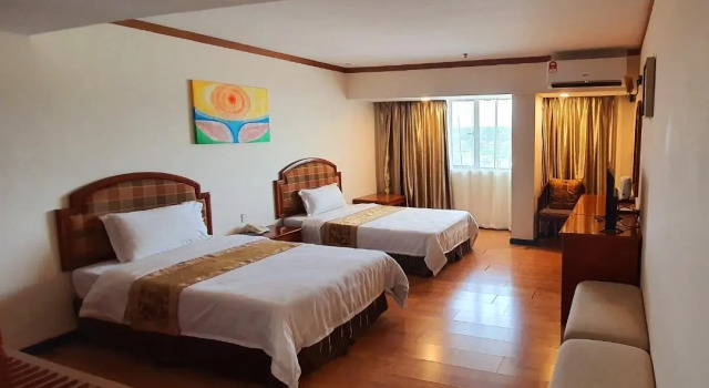 Двухместный номер Standard Kemena Plaza Hotel