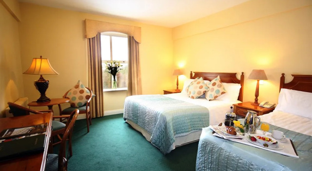 Corks Vienna Woods Hotel & Villas, Book Hotel Cork County Cork