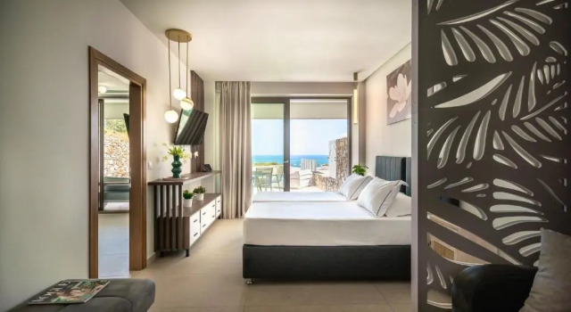 Люкс Residence Курорт Hotel Blue Dream Palace Tripiti Resort