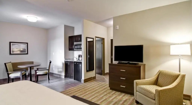 Номер Deluxe Best Western London Airport Inn & Suites